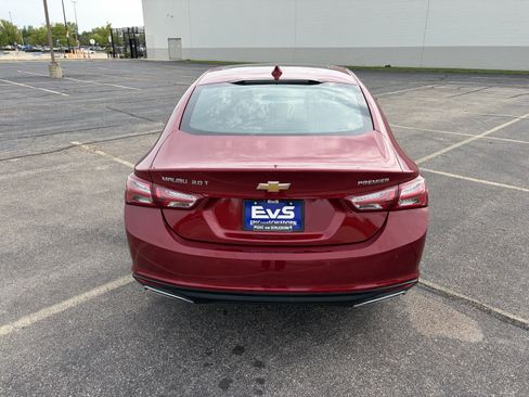 Used 2019 Chevrolet Malibu Premier w/ Sun and Wheel Package FWD image 5