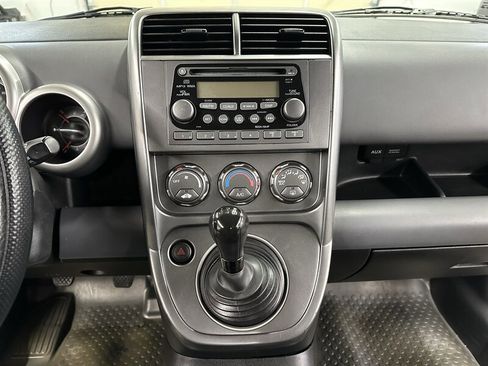 Used 2004 Honda Element EX image 21