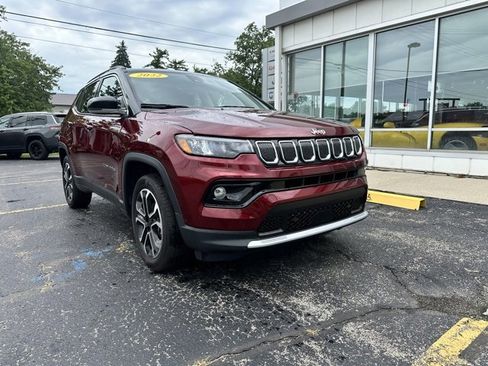 Used 2022 Jeep Compass Limited w/ Sun and Sound Group image 4