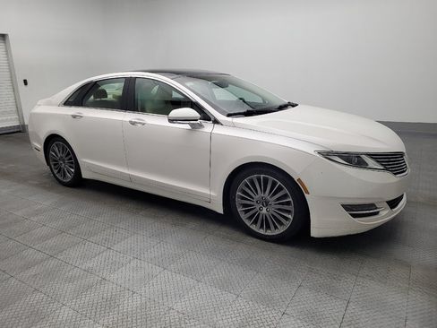 Used 2013 Lincoln MKZ FWD image 11