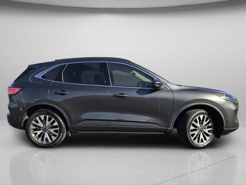 Used 2020 Ford Escape Titanium AWD/4WD image 24