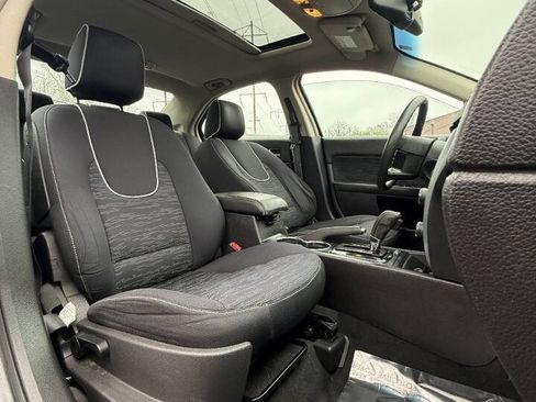 Used 2010 Ford Fusion SE FWD image 17