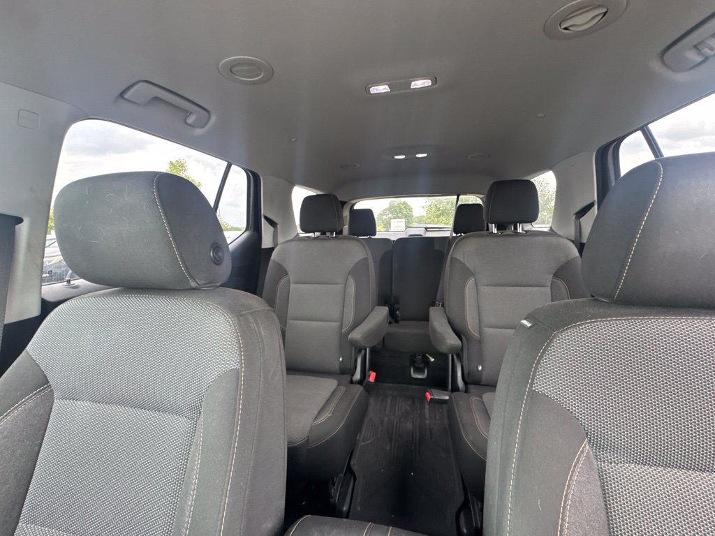 Used 2019 Chevrolet Traverse LT FWD image 27