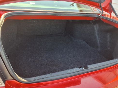 Used 2011 Chevrolet Impala LS image 10