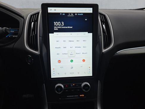 Certified 2022 Ford Edge SEL w/ Convenience Package image 17