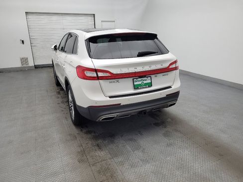 Used 2017 Lincoln MKX Reserve image 6