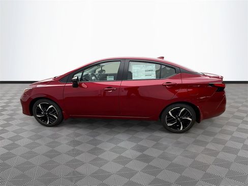 New 2025 Nissan Versa SR image 4