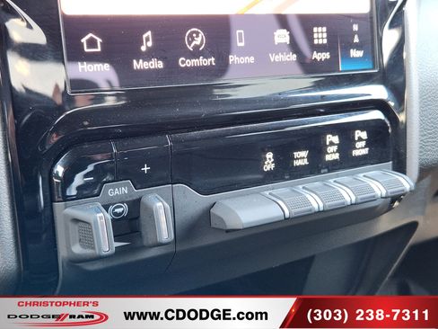 Used 2025 RAM 2500 Big Horn AWD/4WD image 26