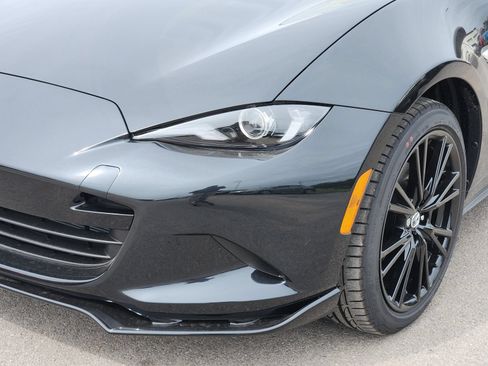 New 2026 MAZDA MX-5 Miata Club RWD image 10