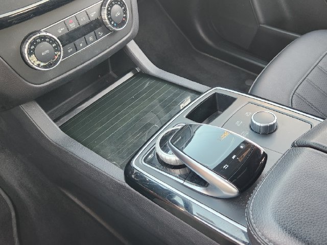 Used 2018 Mercedes-Benz GLE 350 image 16