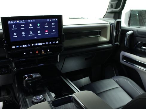 Used 2026 GMC Hummer EV SUV AWD/4WD image 19