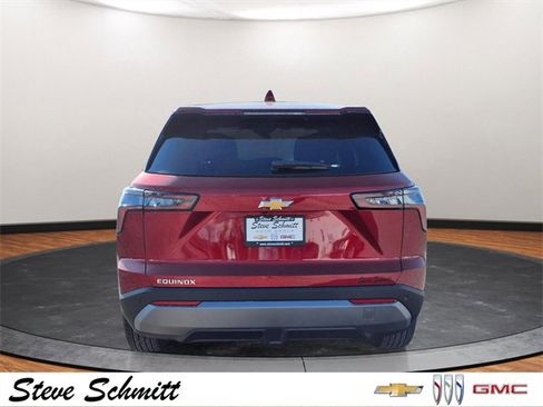 New 2026 Chevrolet Equinox LT w/ Convenience Package II image 22