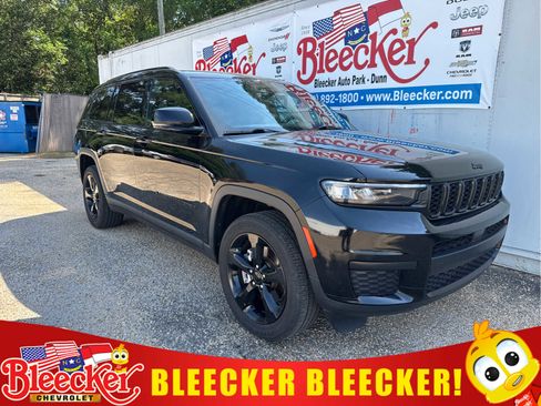 Used 2021 Jeep Grand Cherokee L Laredo AWD/4WD image 1