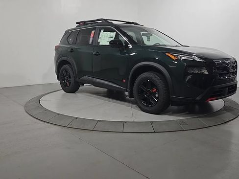 New 2026 Nissan Rogue SV w/ Rock Creek Premium Package AWD/4WD image 7