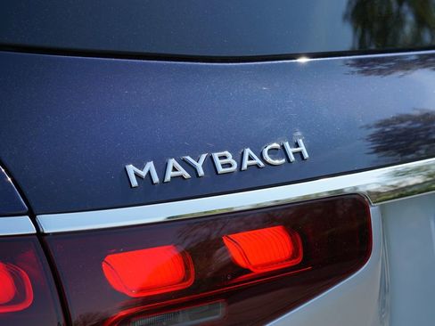 Certified 2025 Mercedes-Benz Maybach GLS 600 4MATIC image 15