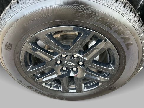 Used 2024 Chevrolet Silverado 1500 RST w/ Convenience Package II image 9