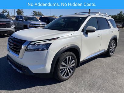 Used 2022 Nissan Pathfinder Platinum w/ Cargo Package