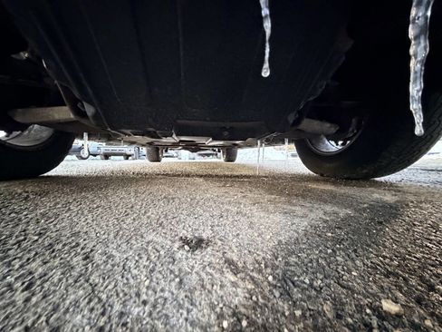 Used 2016 GMC Yukon XL Denali w/ Open Road Package image 43