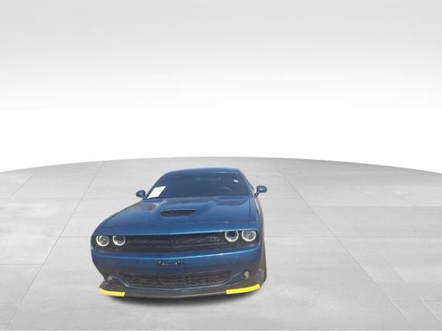 Used 2023 Dodge Challenger R/T w/ Plus Package image 4