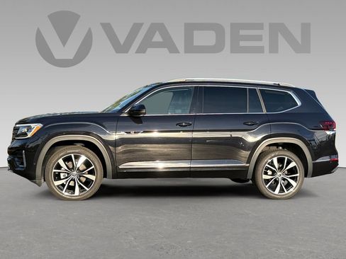 Used 2024 Volkswagen Atlas SEL Premium R-Line image 8