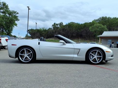 Used 2012 Chevrolet Corvette Convertible w/ Battery Protection Package image 2