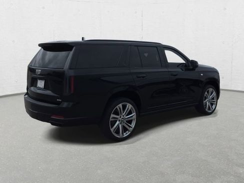Certified 2025 Cadillac Escalade Sport AWD/4WD image 5