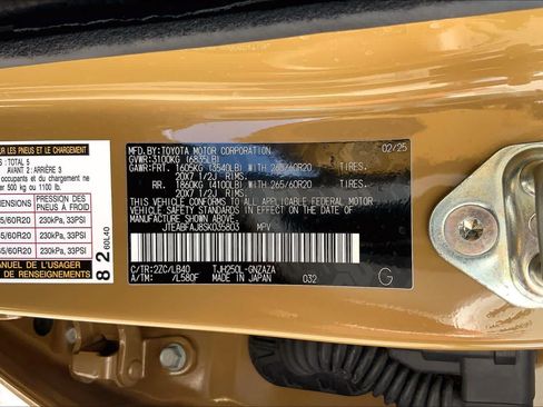 Used 2025 Toyota Land Cruiser w/ Premium Package AWD/4WD image 36