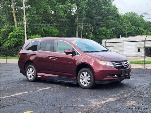 Used 2016 Honda Odyssey EX image 19