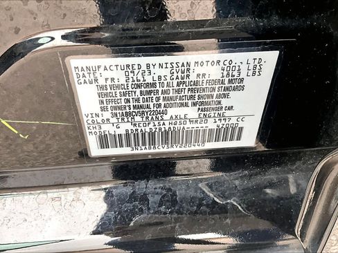 Certified 2024 Nissan Sentra SV image 32