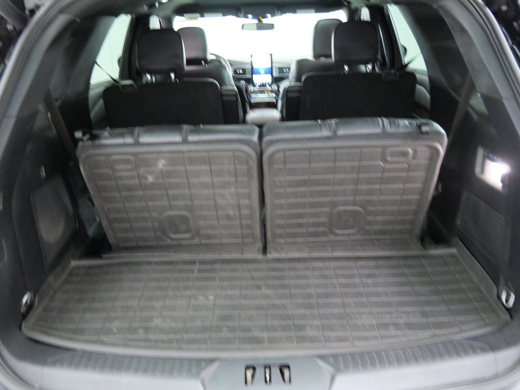 Used 2023 Ford Explorer ST w/ Equipment Group 401A AWD/4WD image 6
