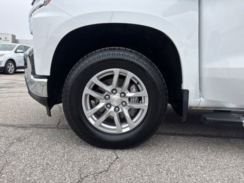 Used 2021 Chevrolet Silverado 1500 LT image 38