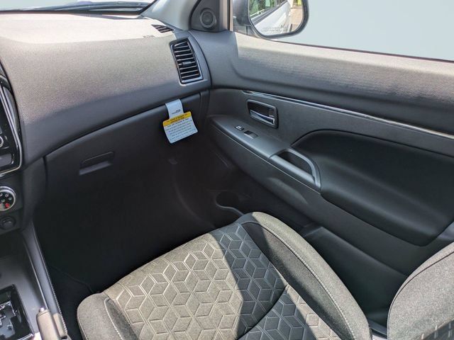 New 2027 Mitsubishi Outlander Sport ES AWD/4WD image 17
