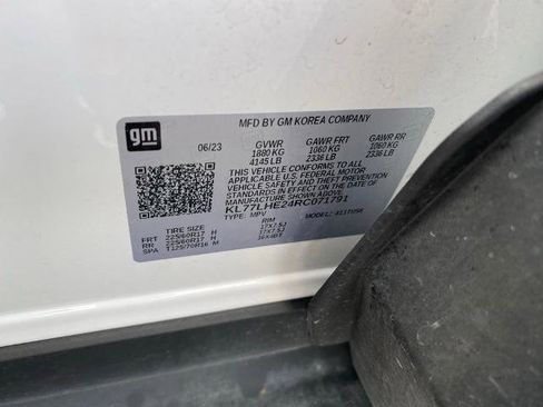 Used 2024 Chevrolet Trax LT w/ Driver Confidence Package FWD image 16