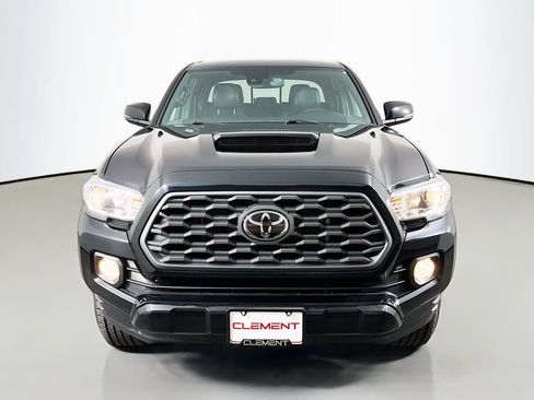 Used 2021 Toyota Tacoma TRD Sport AWD/4WD image 3
