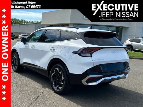 Used 2023 Kia Sportage SX image 4