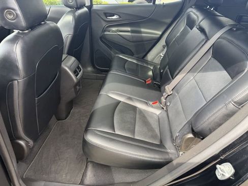 Used 2021 Chevrolet Equinox LT image 23