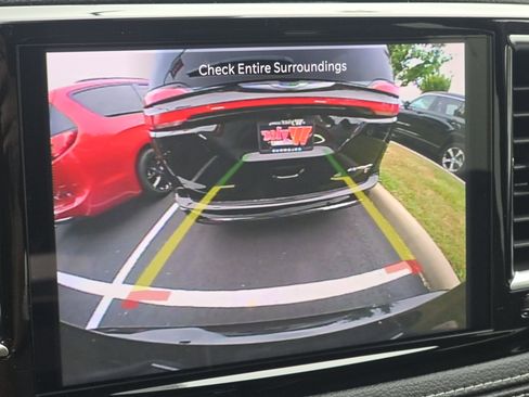 New 2026 Chrysler Pacifica Limited w/ S Appearance Package image 7