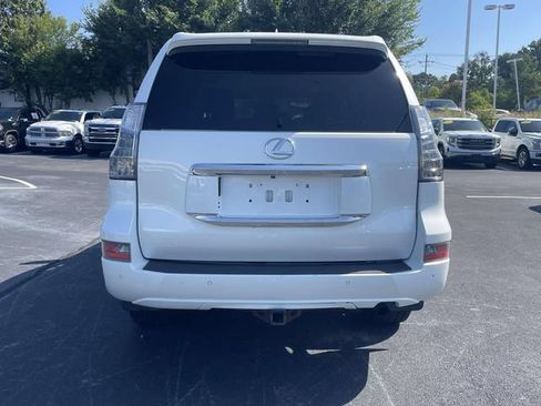Used 2016 Lexus GX 460 w/ Premium Package AWD/4WD image 6