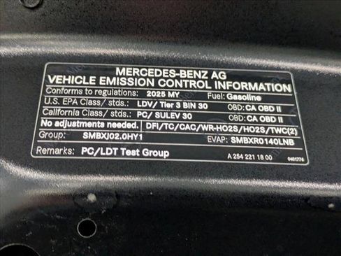 Certified 2025 Mercedes-Benz GLC 300 image 25