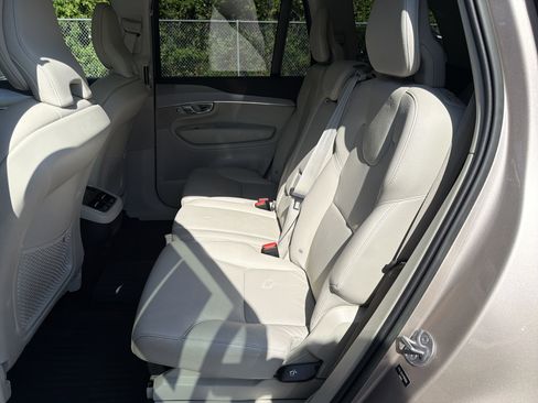 Certified 2023 Volvo XC90 B5 Core w/ Protection Package Premier image 70