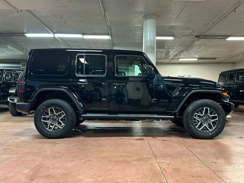 New 2025 Jeep Wrangler Sahara w/ Safety Group image 6