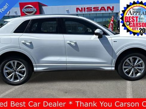 Used 2025 Audi Q3 2.0T Premium AWD/4WD image 2