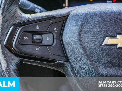 Used 2025 Chevrolet TrailBlazer LT FWD image 28