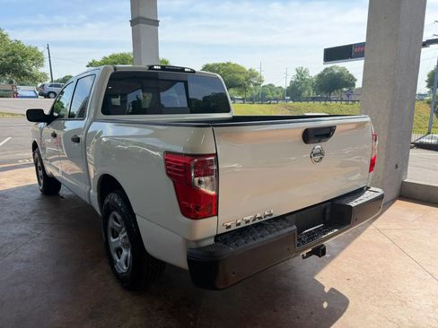 Used 2020 Nissan Titan S w/ S Utility Package RWD image 4