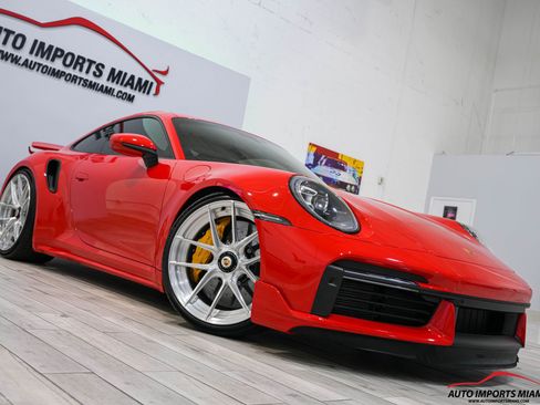 Used 2021 Porsche 911 Turbo S image 32