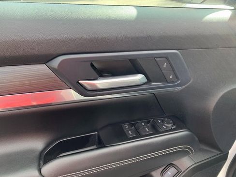 New 2026 GMC Terrain Elevation image 19