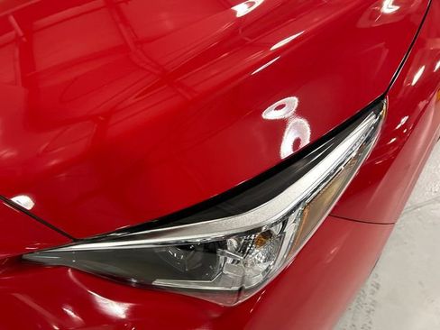 Certified 2024 Subaru Impreza 2.0i image 7