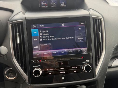 Used 2019 Subaru Forester Limited AWD/4WD image 11