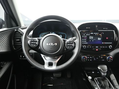 New 2025 Kia Soul S image 29