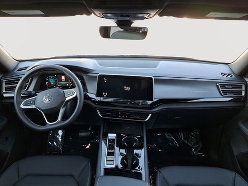 New 2025 Volkswagen Atlas Cross Sport SEL image 19